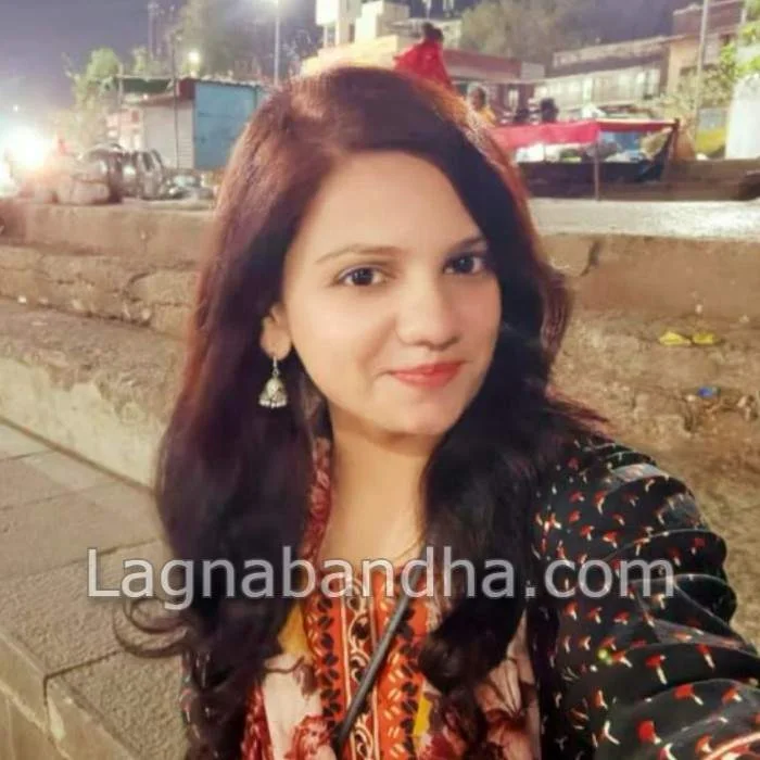 Maratha Matrimony Pune - Candidate Photo | Lagnabandha