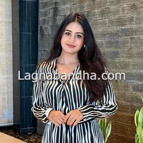 Maratha Matrimony Pune - Candidate Photo | Lagnabandha