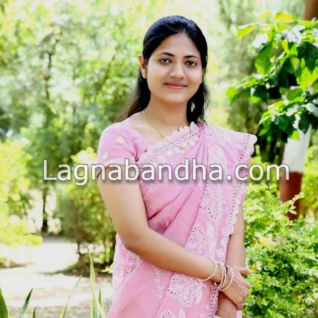 Maratha Matrimony Pune - Candidate Photo | Lagnabandha