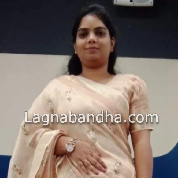 Maratha Matrimony Pune - Candidate Photo | Lagnabandha