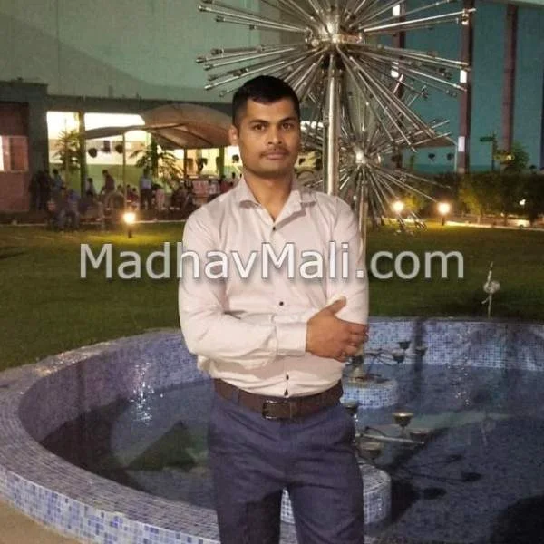 Mali Matrimony Sangli - Candidate Photo | Lagnabandha