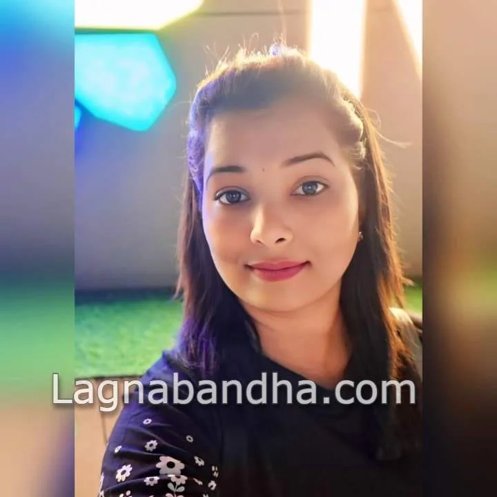 Maratha Matrimony Pune - Candidate Photo | Lagnabandha